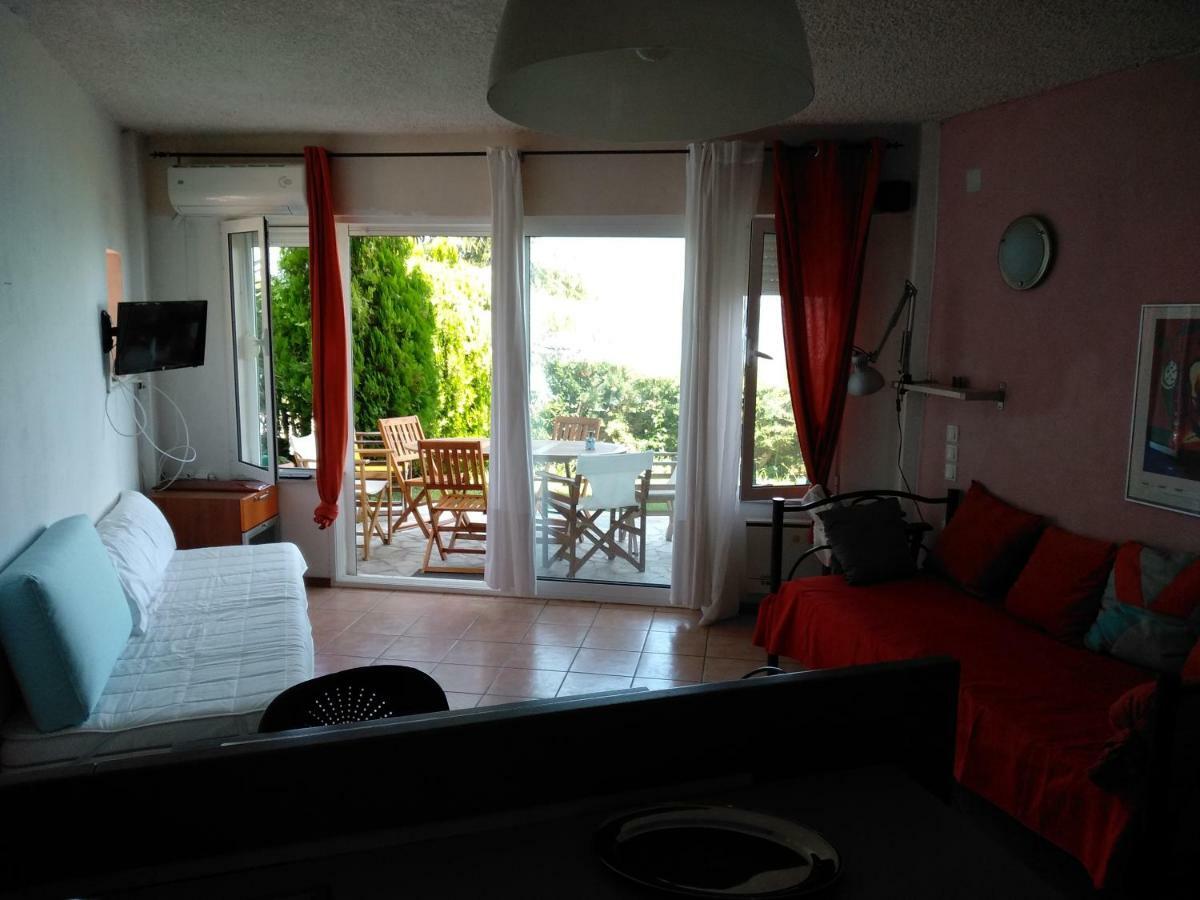 Mare E Monti1 Appartement Kamena Vourla Buitenkant foto